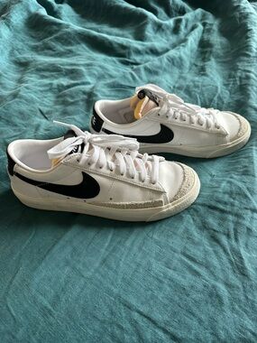Nike blazer sneaker